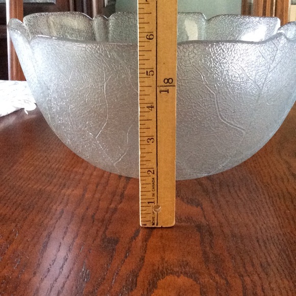 Large bowl and plate - Picture 6 of 7